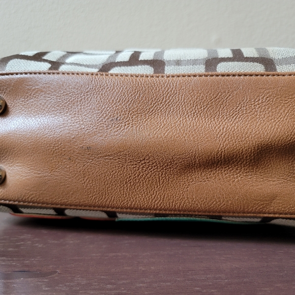 NINE WEST - Picture 3 of 10